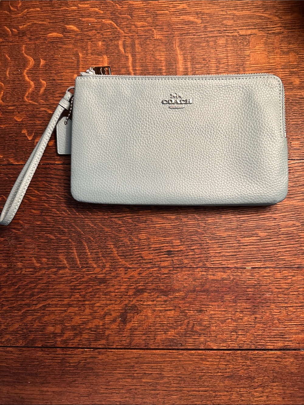 Coach wristlet-blue/green. EUC - Picture 2 of 6